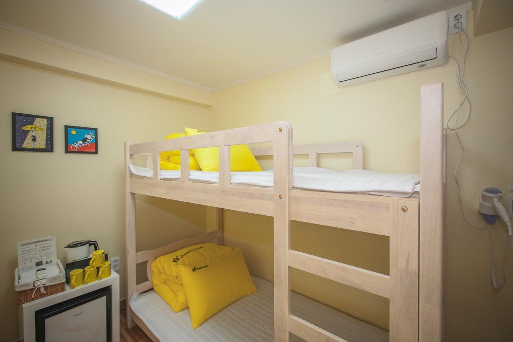 24 Guesthouse Haeundae Premier Μπουσάν Δωμάτιο φωτογραφία